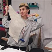 Diseño, patronaje y confección. Experiencia en confección a medida y tallaje industrial. Clases online o presencial (a domicilio)